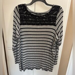 Apt. 9 Black and Gray Lace Accent Shirt